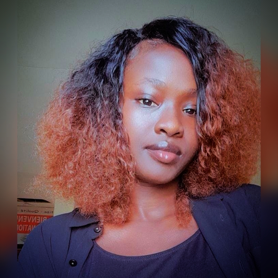 Ruth Christy Deshnelle N'CHO Secrétaire et Comptable IDA ROOT